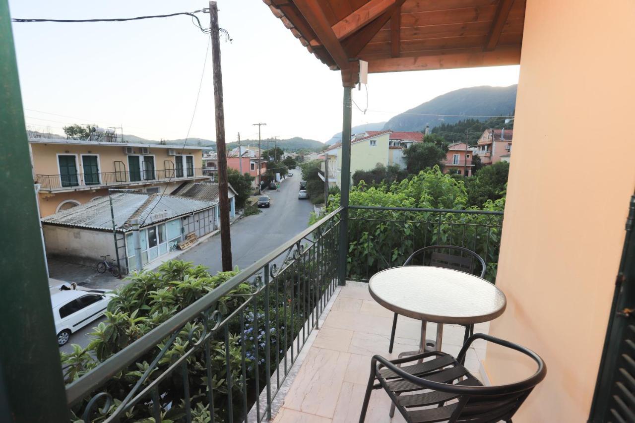 Cosy Budget Rooms To Rent In Ipsos Corfu ภายนอก รูปภาพ