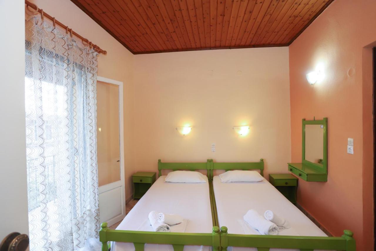 Cosy Budget Rooms To Rent In Ipsos Corfu ภายนอก รูปภาพ