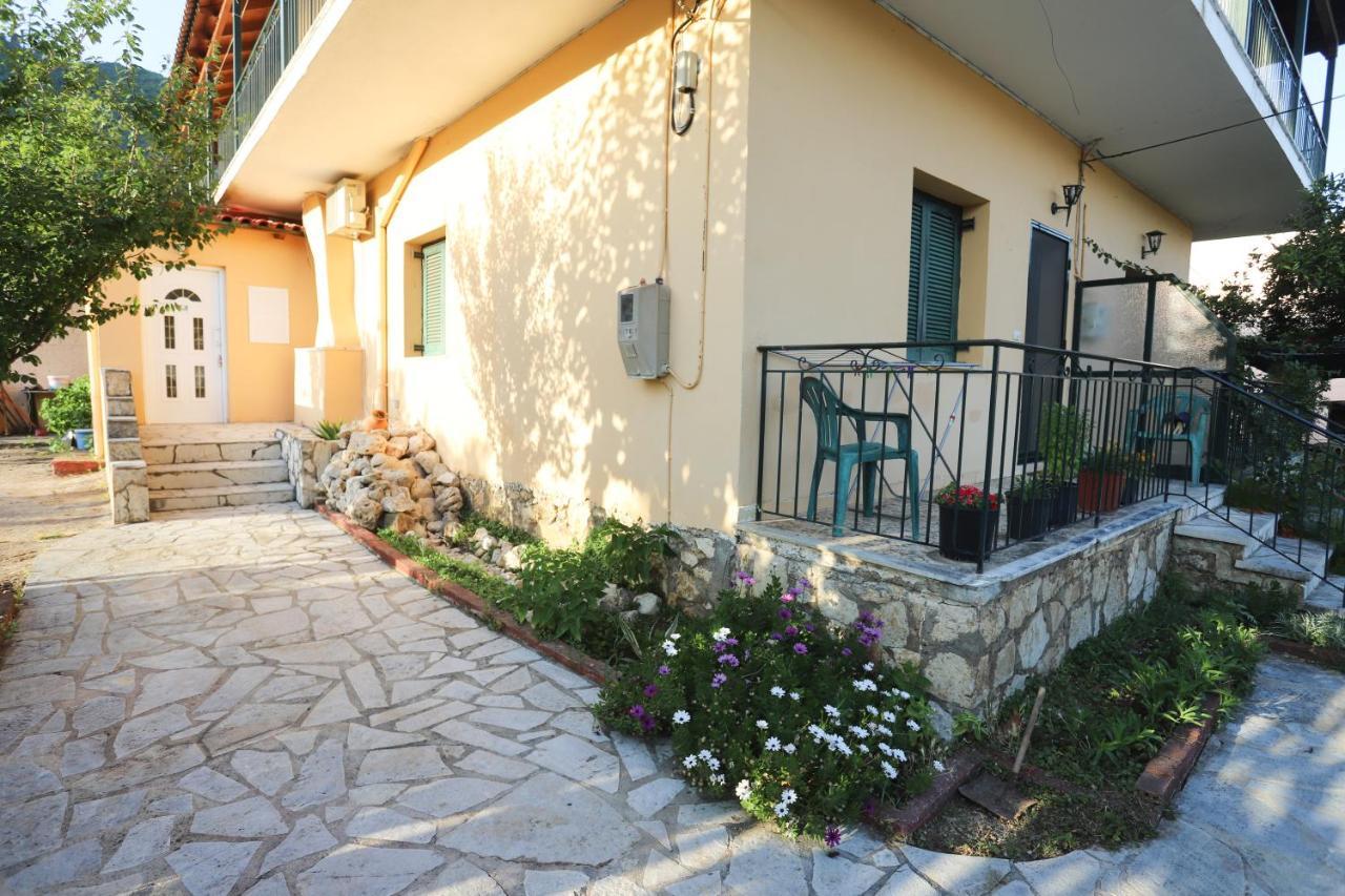 Cosy Budget Rooms To Rent In Ipsos Corfu ภายนอก รูปภาพ