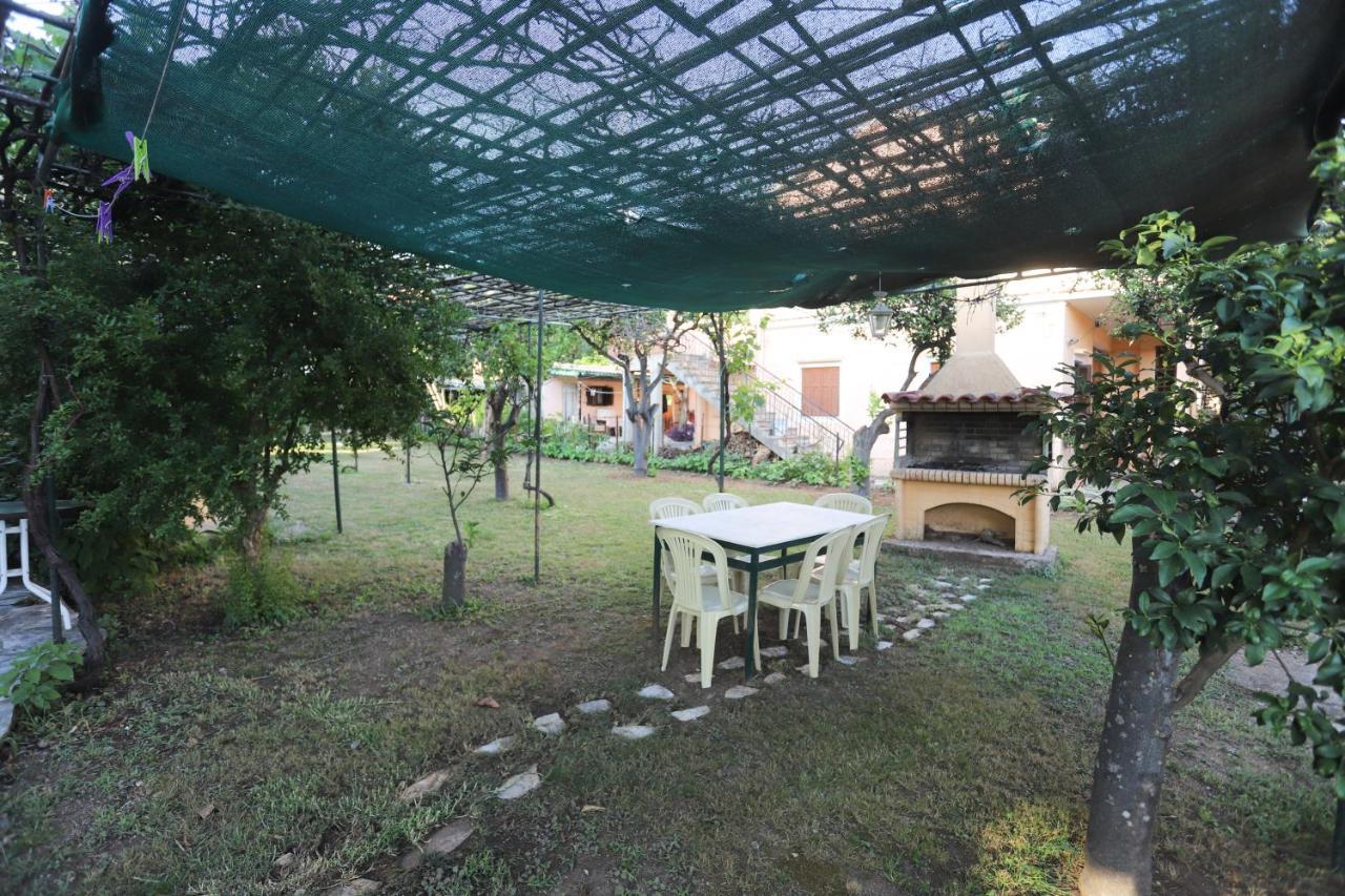 Cosy Budget Rooms To Rent In Ipsos Corfu ภายนอก รูปภาพ